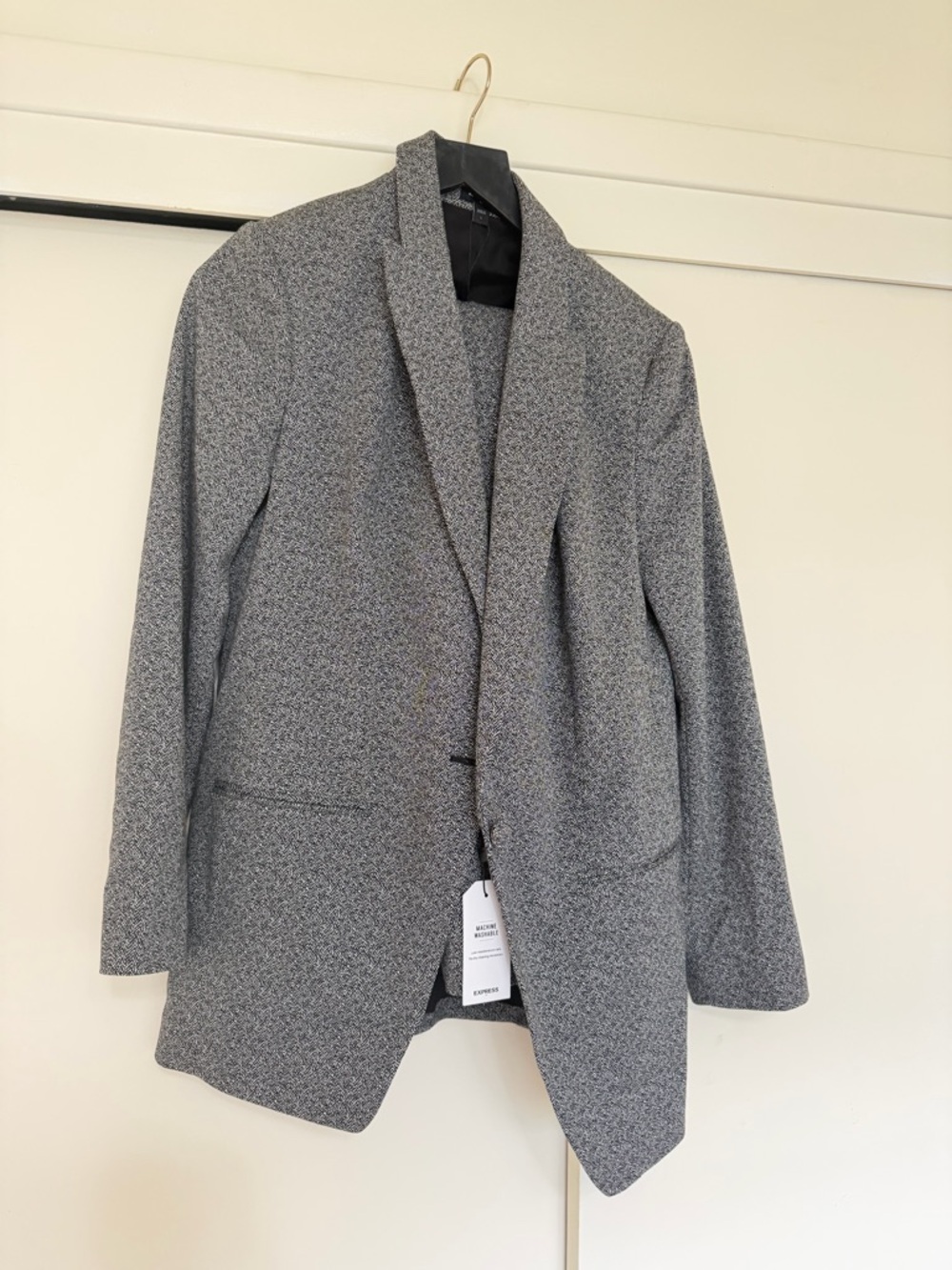 Classic Grey women’s Blazer and pants suit set - express - Picture 4 of 10